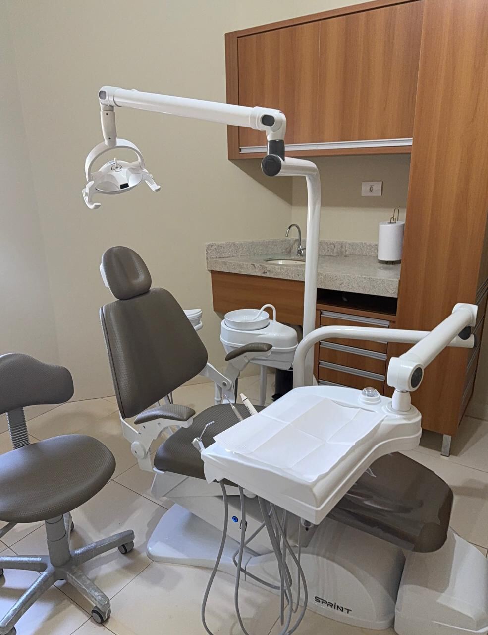 Cadeira odontológica do consultório